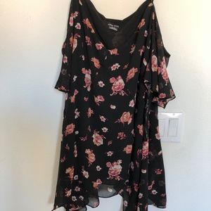 Floral Cold Shoulder top